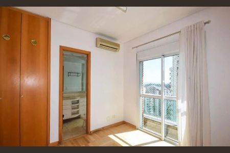 Apartamento à venda com 380m², 4 quartos e 6 vagas