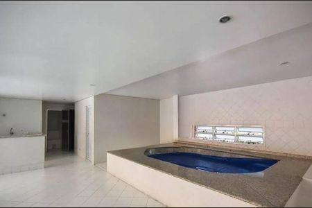 Apartamento à venda com 380m², 4 quartos e 6 vagas