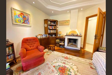 Casa à venda com 7 quartos, 750m² em Alphaville, Santana de Parnaíba