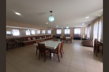 Apartamento para alugar com 57m², 3 quartos e 1 vaga Apartamento para alugar com 57m², 3 quartos e 1 vagaÁrea comum - Salão de festas