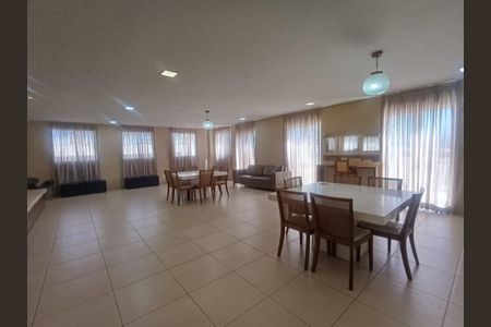 Apartamento para alugar com 57m², 3 quartos e 1 vaga Apartamento para alugar com 57m², 3 quartos e 1 vagaÁrea comum - Salão de festas