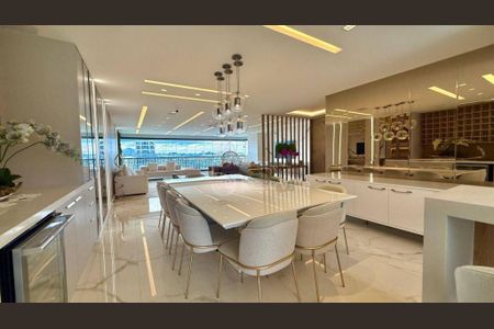 Apartamento à venda com 3 quartos, 313m² em Alphaville Empresarial, Barueri