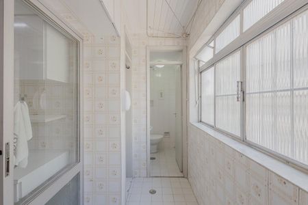 Apartamento para alugar com 75m², 2 quartos e 1 vagaÁrea de Serviço