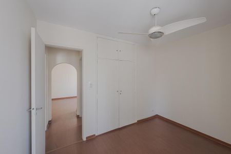 Apartamento para alugar com 75m², 2 quartos e 1 vagaQuarto 1
