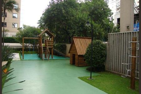 Apartamento à venda com 2 quartos, 74m² em Moema, São Paulo