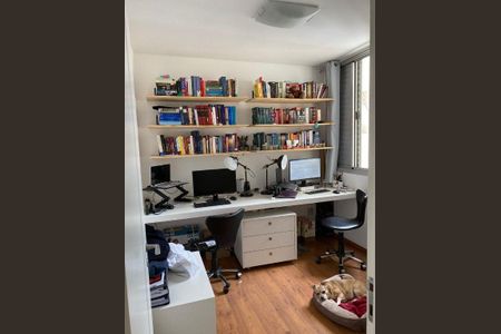 Apartamento à venda com 2 quartos, 74m² em Moema, São Paulo