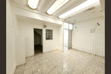 Casa à venda com 2 quartos, 121m² em Jardim Itapeva, São Paulo