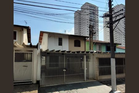 Casa à venda com 121m², 2 quartos e 2 vagas