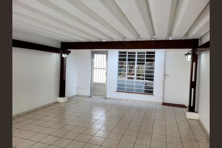 Casa à venda com 2 quartos, 121m² em Jardim Itapeva, São Paulo