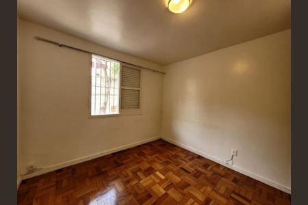 Casa à venda com 2 quartos, 121m² em Jardim Itapeva, São Paulo