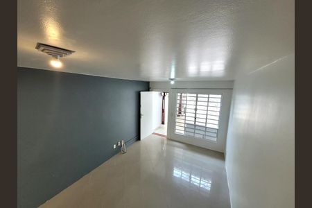 Casa à venda com 2 quartos, 121m² em Jardim Itapeva, São Paulo