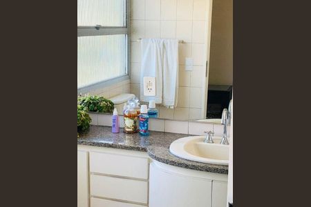 Apartamento à venda com 4 quartos, 198m² em Vila Suzana, São Paulo