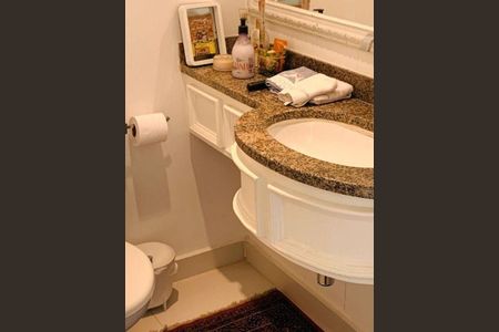 Apartamento à venda com 4 quartos, 198m² em Vila Suzana, São Paulo