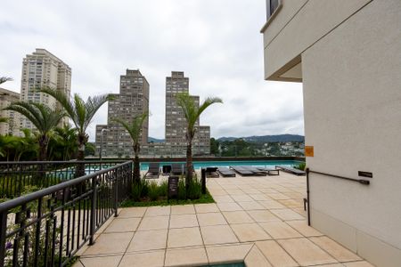Apartamento à venda com 278m², 3 quartos e 5 vagasÁrea comum - Piscina