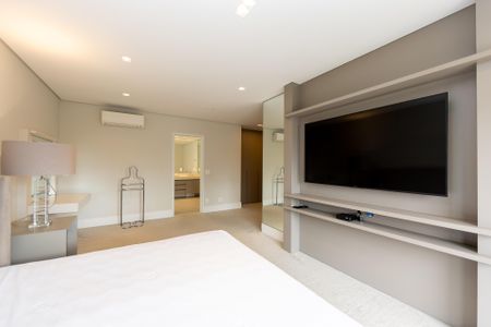 Apartamento à venda com 278m², 3 quartos e 5 vagasSuite master