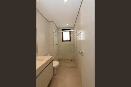 Apartamento à venda com 278m², 3 quartos e 5 vagasBanheiro da suite 1