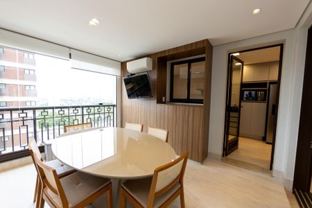 Apartamento à venda com 278m², 3 quartos e 5 vagasSala de jantar