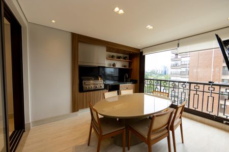 Apartamento à venda com 278m², 3 quartos e 5 vagasSala de jantar