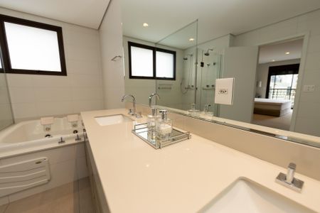 Apartamento à venda com 278m², 3 quartos e 5 vagasBanheiro suite master