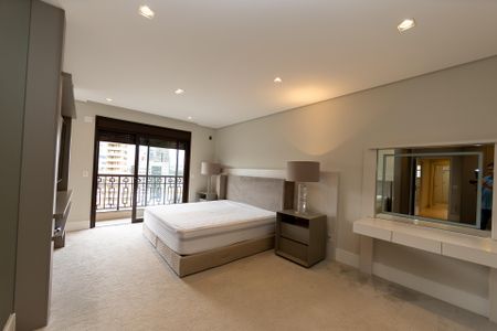 Apartamento à venda com 278m², 3 quartos e 5 vagasSuite master