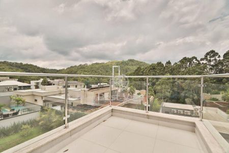 Casa à venda com 510m², 5 quartos e 8 vagas