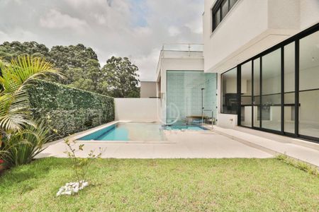 Casa à venda com 510m², 5 quartos e 8 vagas