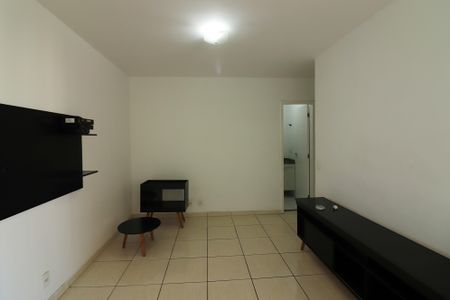 Apartamento para alugar com 49m², 2 quartos e 1 vagaSala 