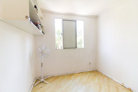 Quarto 1 de apartamento para alugar com 2 quartos, 65m² em Vila Carmosina, São Paulo
