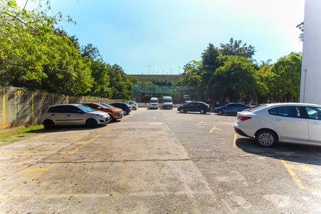 Apartamento para alugar com 65m², 2 quartos e 1 vaga Apartamento para alugar com 65m², 2 quartos e 1 vagaEstacionamento