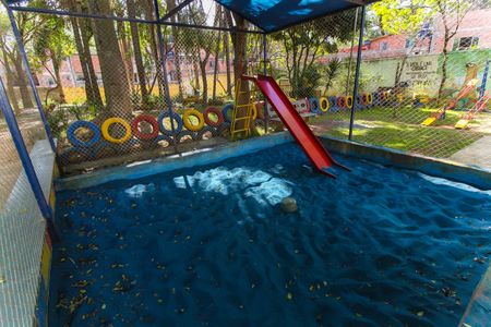 Apartamento para alugar com 65m², 2 quartos e 1 vaga Apartamento para alugar com 65m², 2 quartos e 1 vagaÁrea Comum