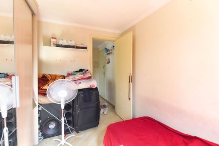 Quarto 1 de apartamento para alugar com 2 quartos, 65m² em Vila Carmosina, São Paulo