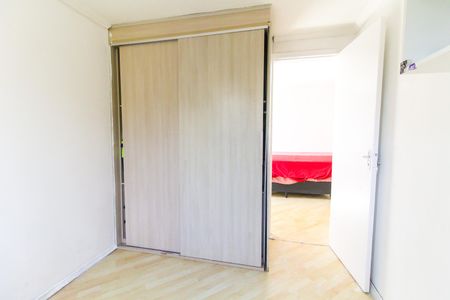 Quarto 1 de apartamento para alugar com 2 quartos, 65m² em Vila Carmosina, São Paulo