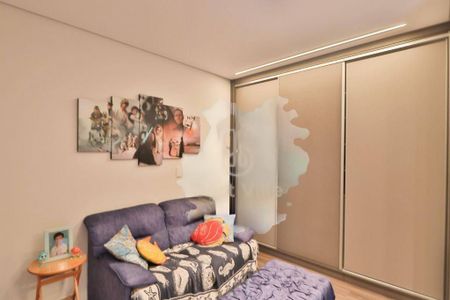 Casa à venda com 380m², 4 quartos e 4 vagas