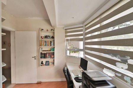 Casa à venda com 380m², 4 quartos e 4 vagas