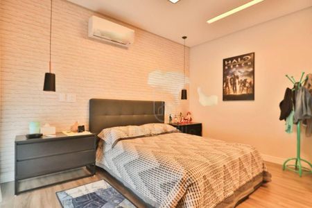 Casa à venda com 380m², 4 quartos e 4 vagas