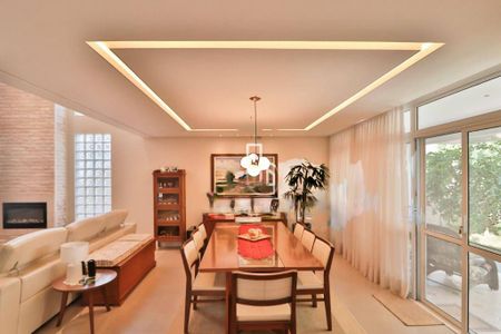 Casa à venda com 4 quartos, 380m² em Alphaville Conde II, Barueri