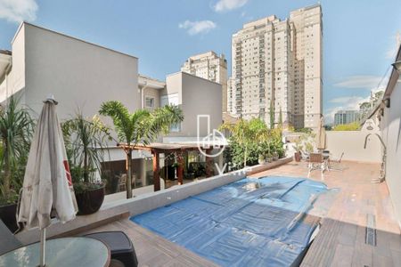 Casa à venda com 380m², 4 quartos e 4 vagas