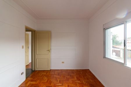 Casa à venda com 242m², 4 quartos e 4 vagas Casa à venda com 242m², 4 quartos e 4 vagasQuarto 2