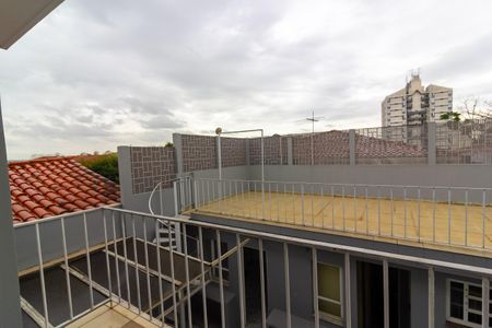 Casa à venda com 242m², 4 quartos e 4 vagas Casa à venda com 242m², 4 quartos e 4 vagasVaranda Suíte 1