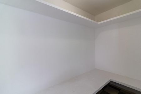 Casa à venda com 242m², 4 quartos e 4 vagas Casa à venda com 242m², 4 quartos e 4 vagasQuarto de Serviço 1