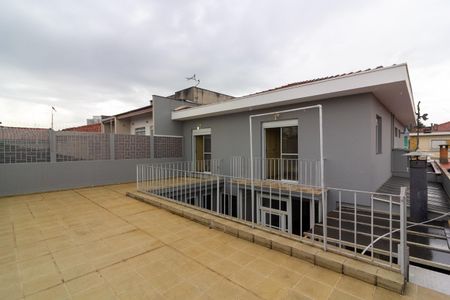 Casa à venda com 242m², 4 quartos e 4 vagas Casa à venda com 242m², 4 quartos e 4 vagasTerraço Suíte 2