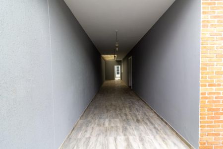 Casa à venda com 242m², 4 quartos e 4 vagas Casa à venda com 242m², 4 quartos e 4 vagasGaragem