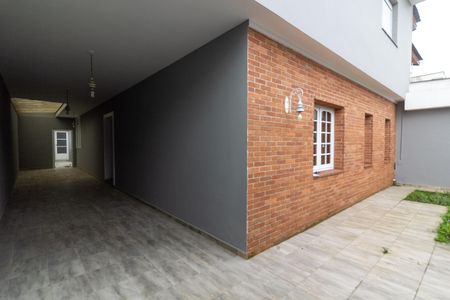 Casa à venda com 242m², 4 quartos e 4 vagas Casa à venda com 242m², 4 quartos e 4 vagasGaragem