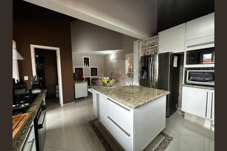 Casa à venda com 4 quartos, 650m² em Alphaville, Santana de Parnaíba