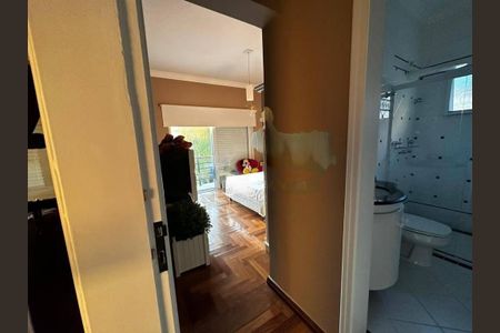 Casa à venda com 4 quartos, 650m² em Alphaville, Santana de Parnaíba