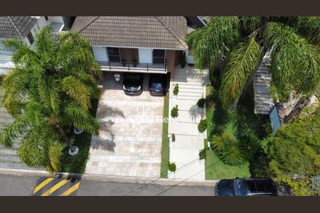 Casa à venda com 4 quartos, 650m² em Alphaville, Santana de Parnaíba