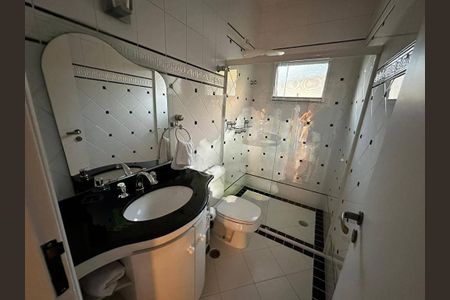 Casa à venda com 4 quartos, 650m² em Alphaville, Santana de Parnaíba