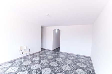 Casa à venda com 269m², 4 quartos e 6 vagasSala