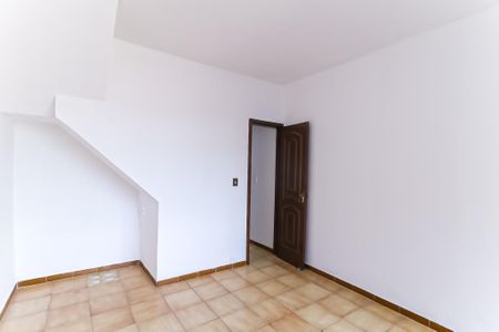 Casa à venda com 269m², 4 quartos e 6 vagasQuarto 2