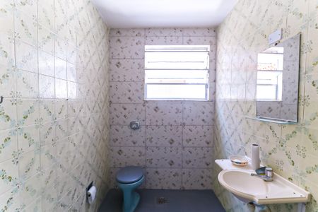 Casa à venda com 269m², 4 quartos e 6 vagasBanheiro